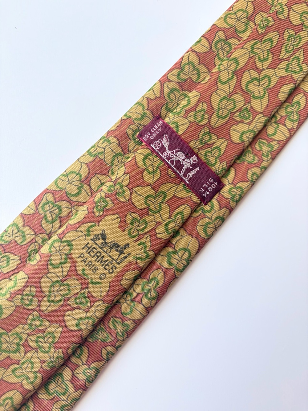 Hermès Paris 7228 UA Lucky Irish Shamrocks/Clover Trefoil Pattern Silk Tie